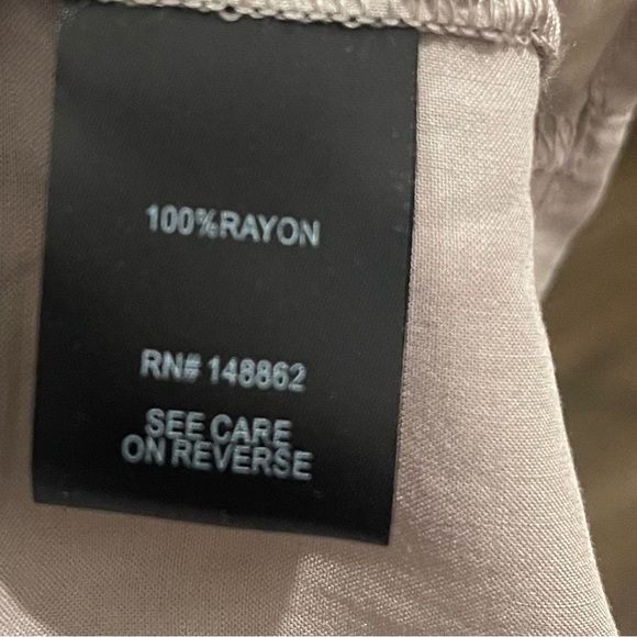 TORRID TAUPE HEARTS CHALLIS LATTICE BACK SLEEVELESS TUNIC TANK 3X - Picture 9 of 10